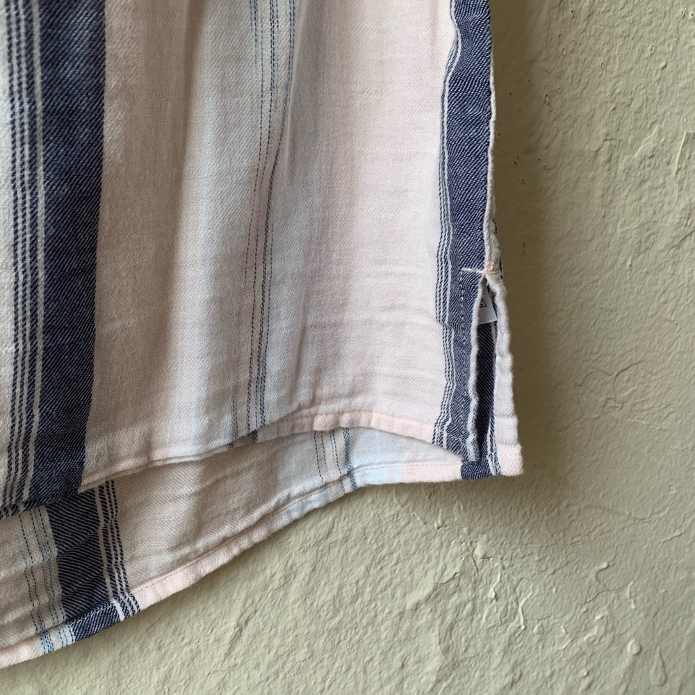 Calvin Klein Cotton Tee/Blouse - Picture 5 of 14